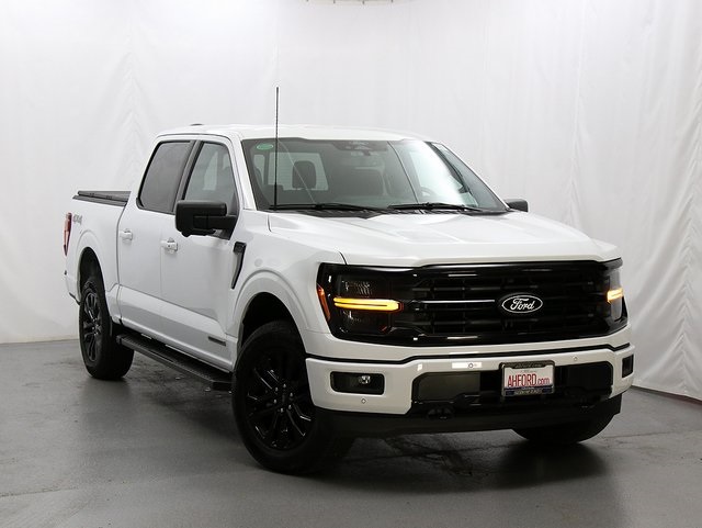 2025 Ford F-150 XLT's photo