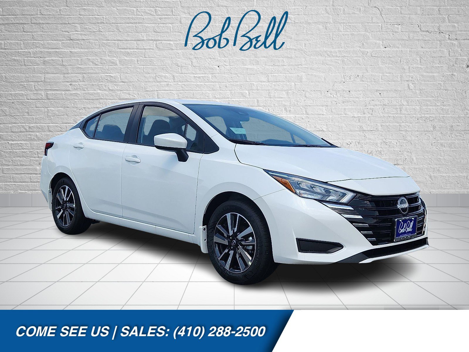 2025 Nissan Versa SV's photo