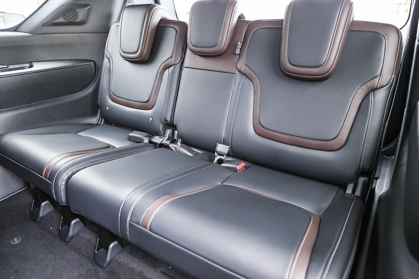 2025 Nissan Armada SL photo 19