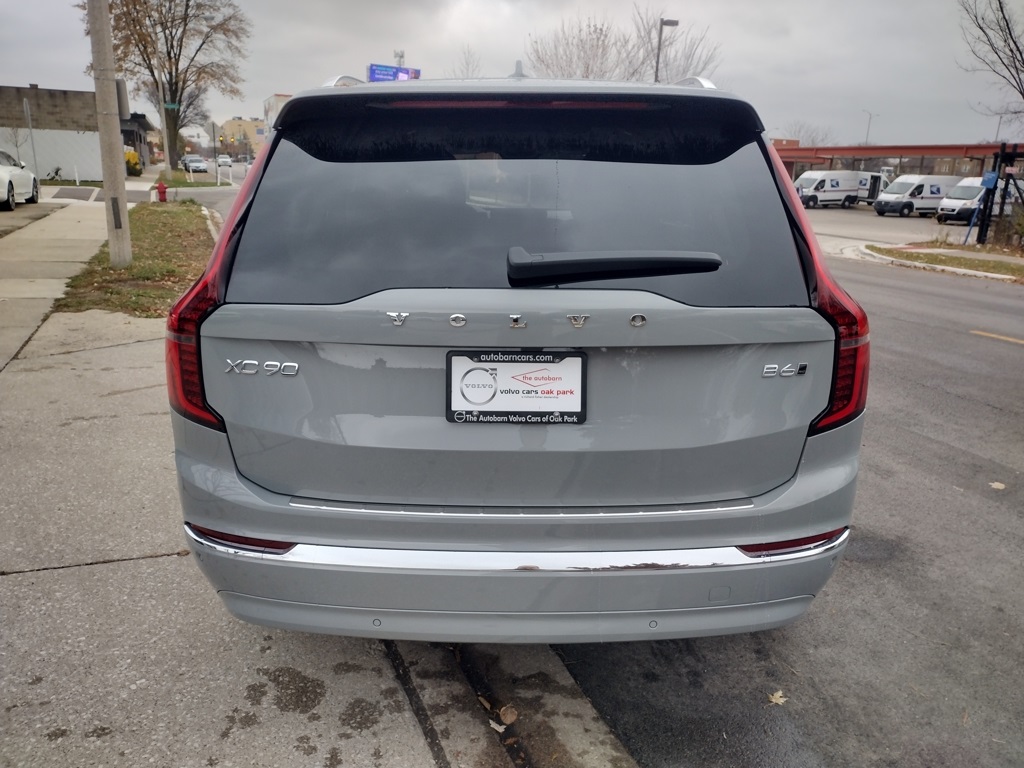 2026 VOLVO XC90 - Image 7
