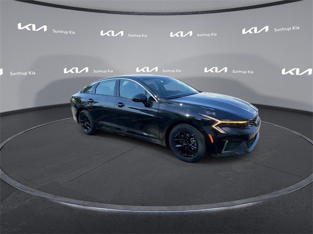 2026 Kia K5 LXS photo 2
