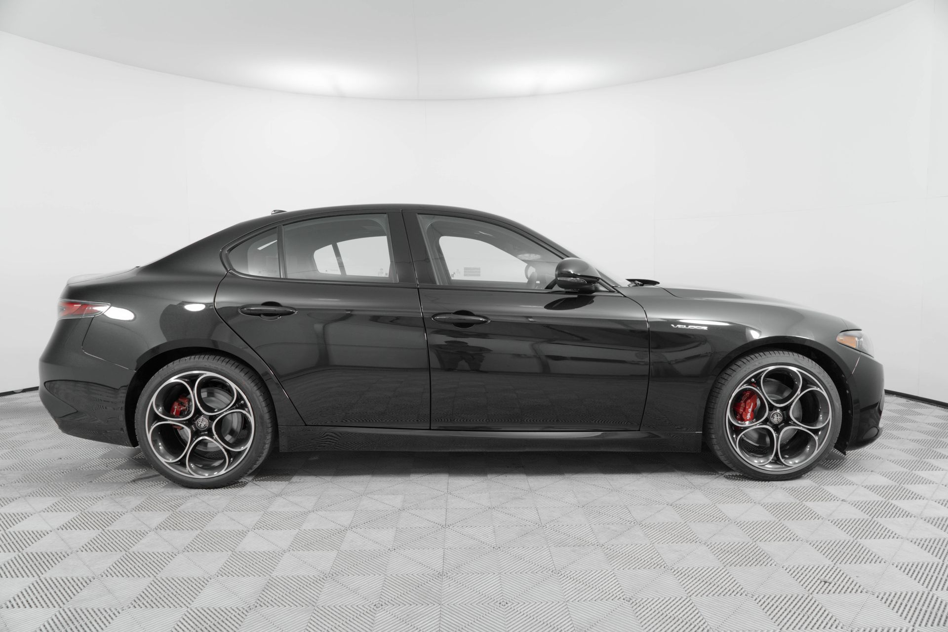 2025 Alfa Romeo Giulia SPRINT photo 8