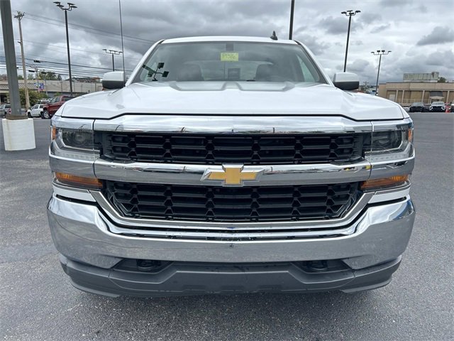 2018 Chevrolet Silverado 1500 LT photo 8