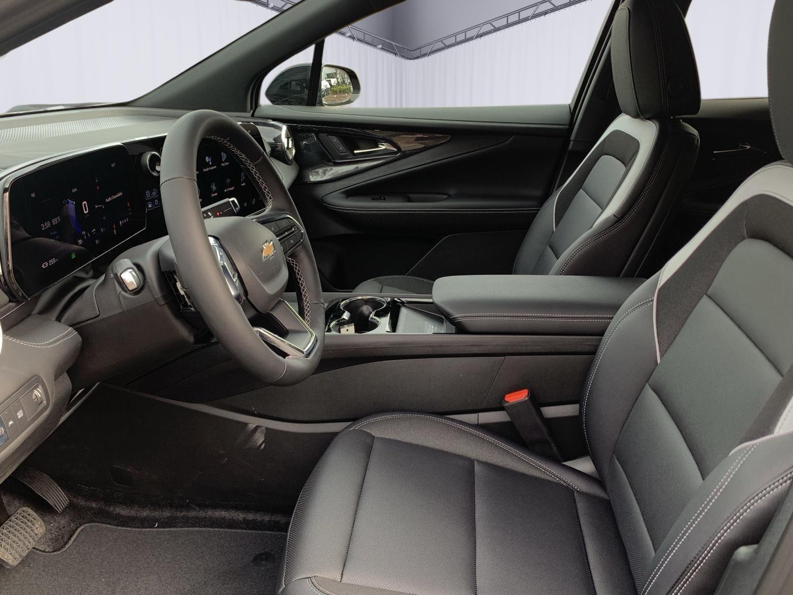 2025 Chevrolet Blazer EV photo 12