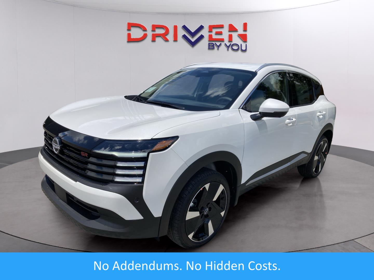 2025 Nissan Kicks SR's photo