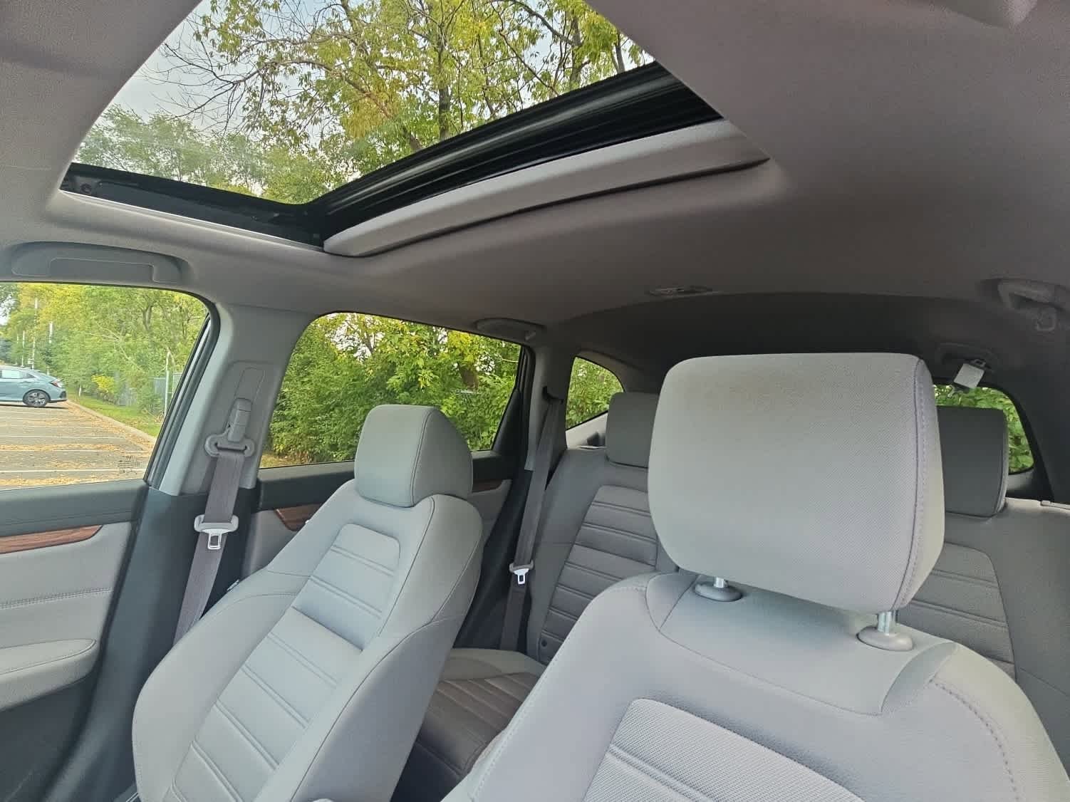 2022 Honda CR-V EX photo 5