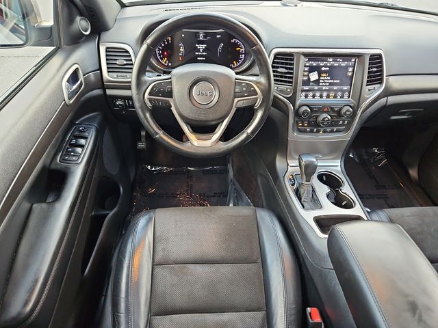 2018 Jeep Grand Cherokee Altitude photo 9