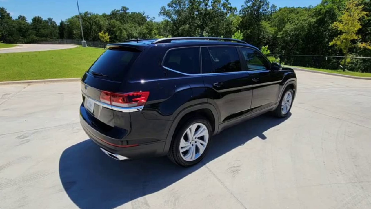 2023 Volkswagen Atlas SE Technology photo 35