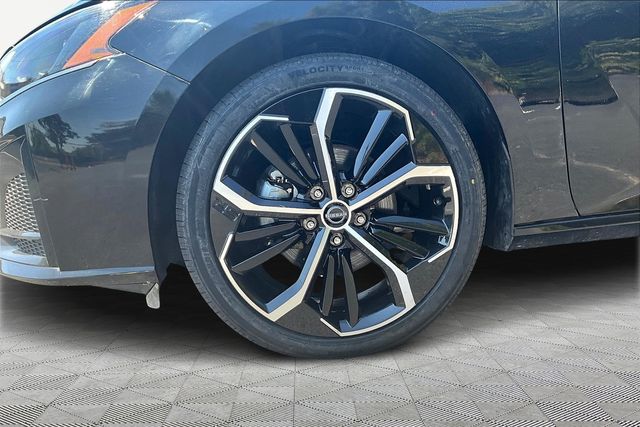 2024 Nissan Altima 2.5 SR photo 20