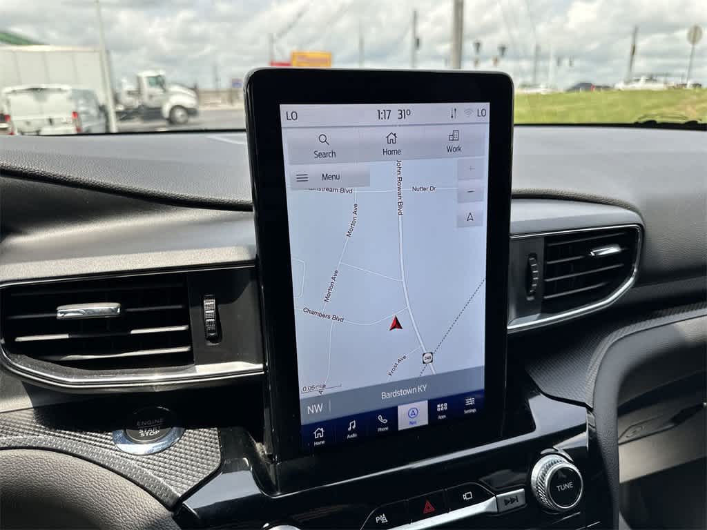 2022 Ford Explorer ST photo 17