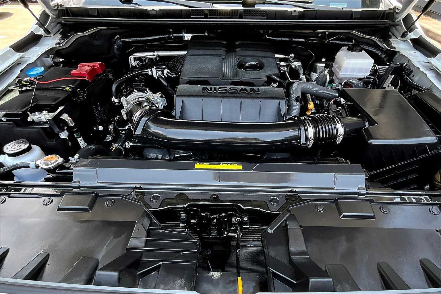2024 Nissan Frontier SL photo 29