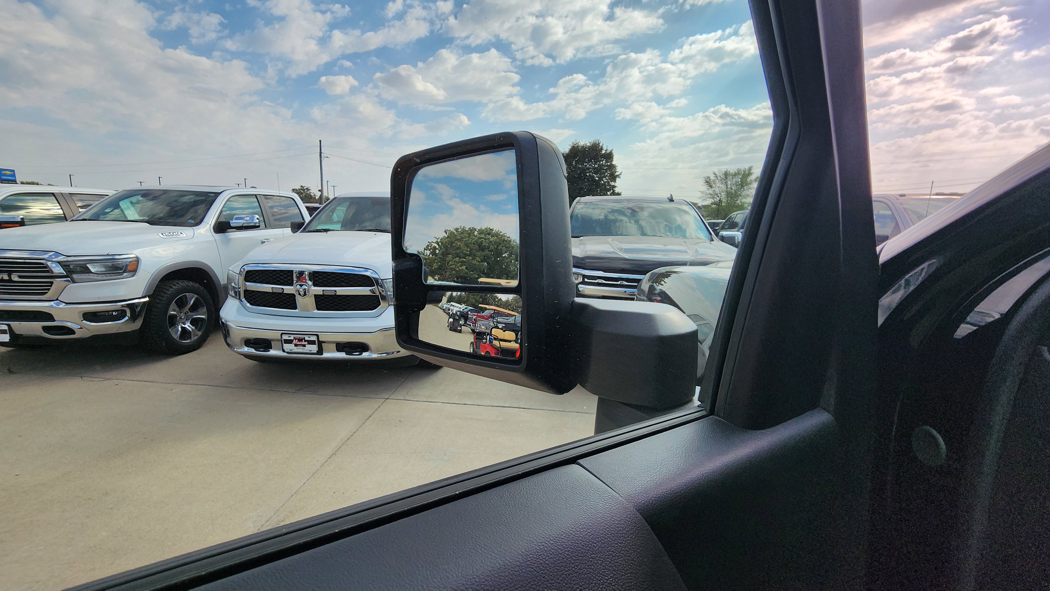 2024 Chevrolet Silverado 3500HD LT photo 6