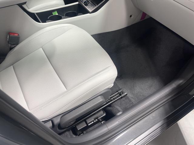 2026 Hyundai Kona Limited photo 22