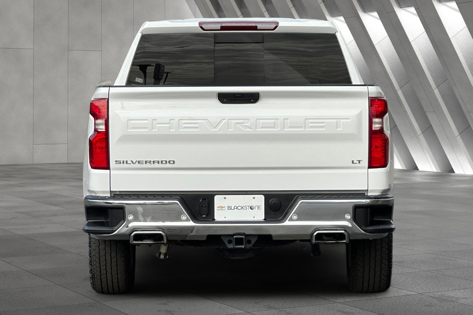 2020 Chevrolet Silverado 1500 LT photo 4