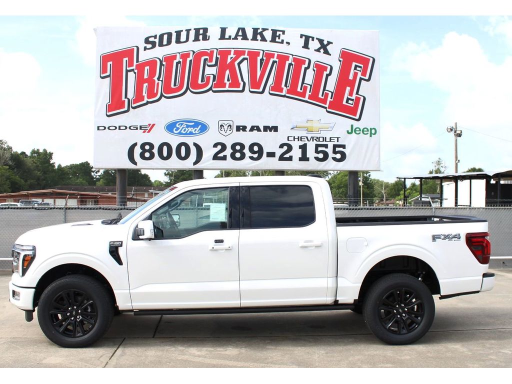 2025 Ford F-150 Platinum's photo