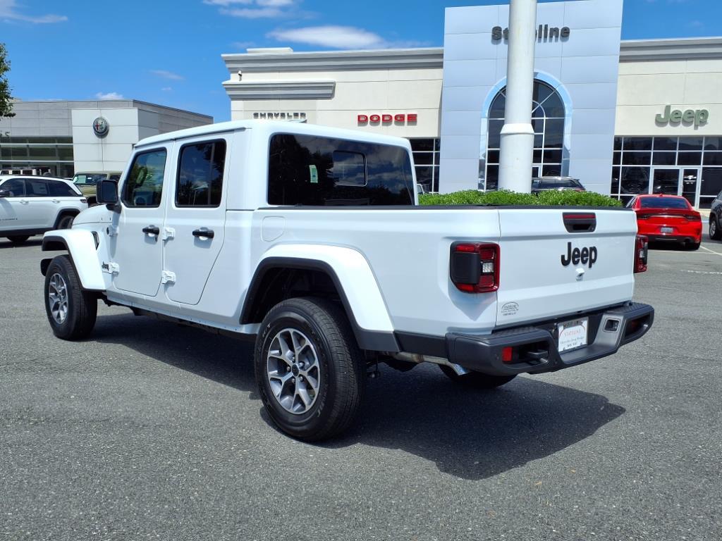 2025 Jeep Gladiator Sport S photo 15