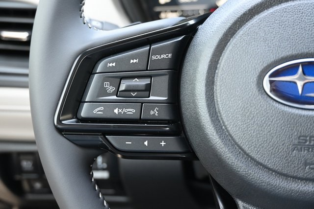 2025 Subaru Forester Premium photo 25