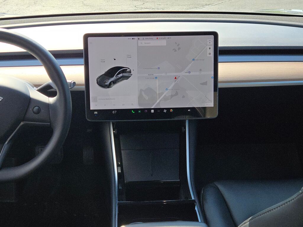 2020 Tesla Model 3 Standard Range Plus photo 18