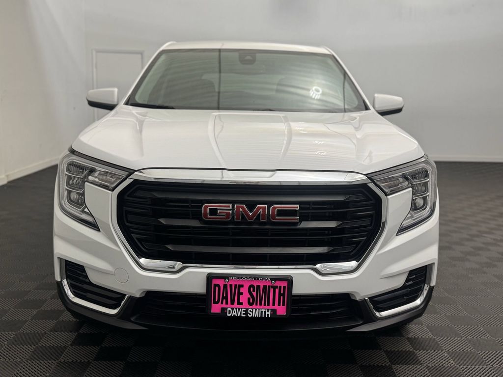 2024 Gmc Terrain SLE photo 6