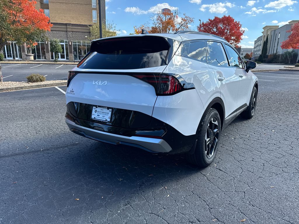 2026 Kia Sportage SX photo 3