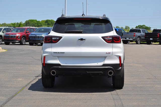 2025 Chevrolet Trailblazer RS photo 3