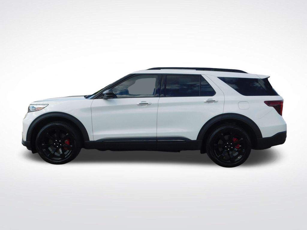 2021 Ford Explorer ST photo 7