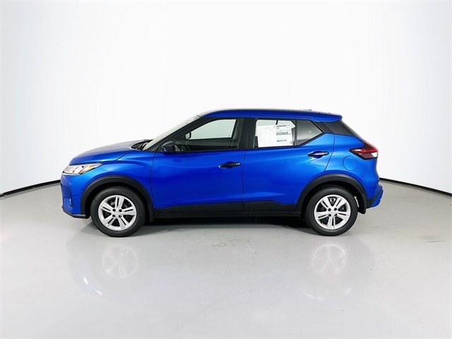 2025 Nissan Kicks Play S photo 4