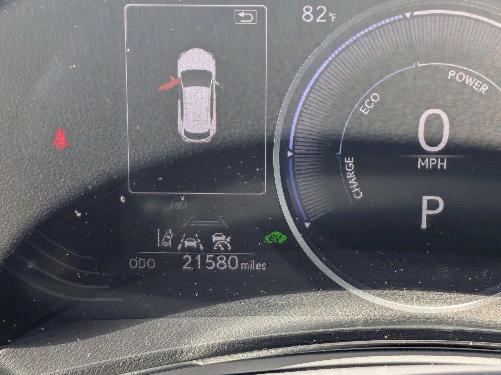 2022 Lexus NX 350h Premium photo 11