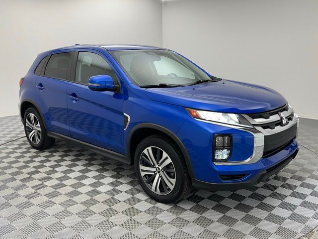 2024 Mitsubishi Outlander Sport SE photo 3