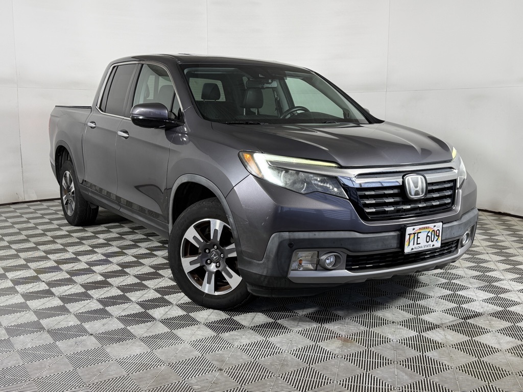 2019 Honda Ridgeline RTL-E photo 3