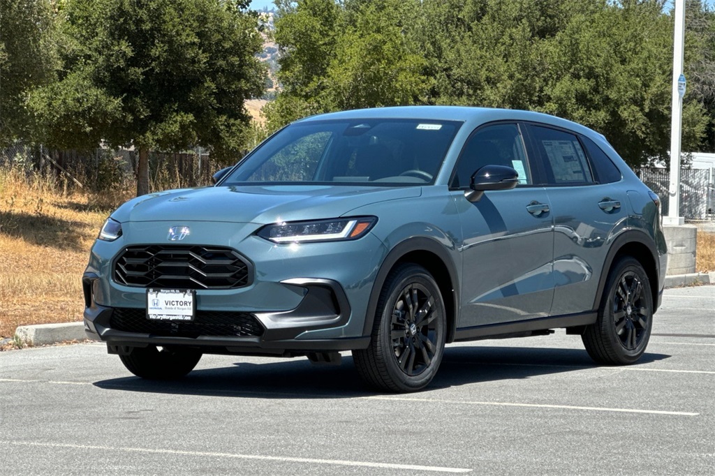 2026 Honda HR-V Sport photo 4