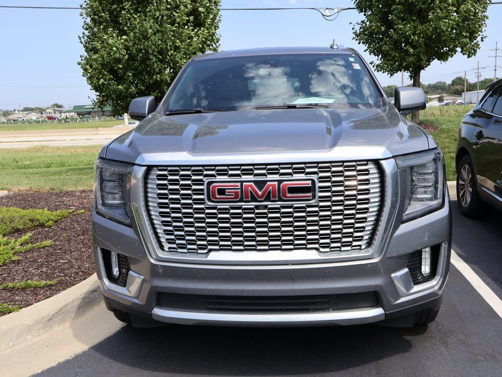 2021 Gmc Yukon Denali photo 3