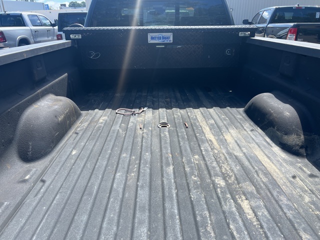 2016 Chevrolet Silverado 3500HD High Country photo 4