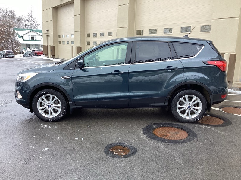 2019 Ford Escape SE photo 4