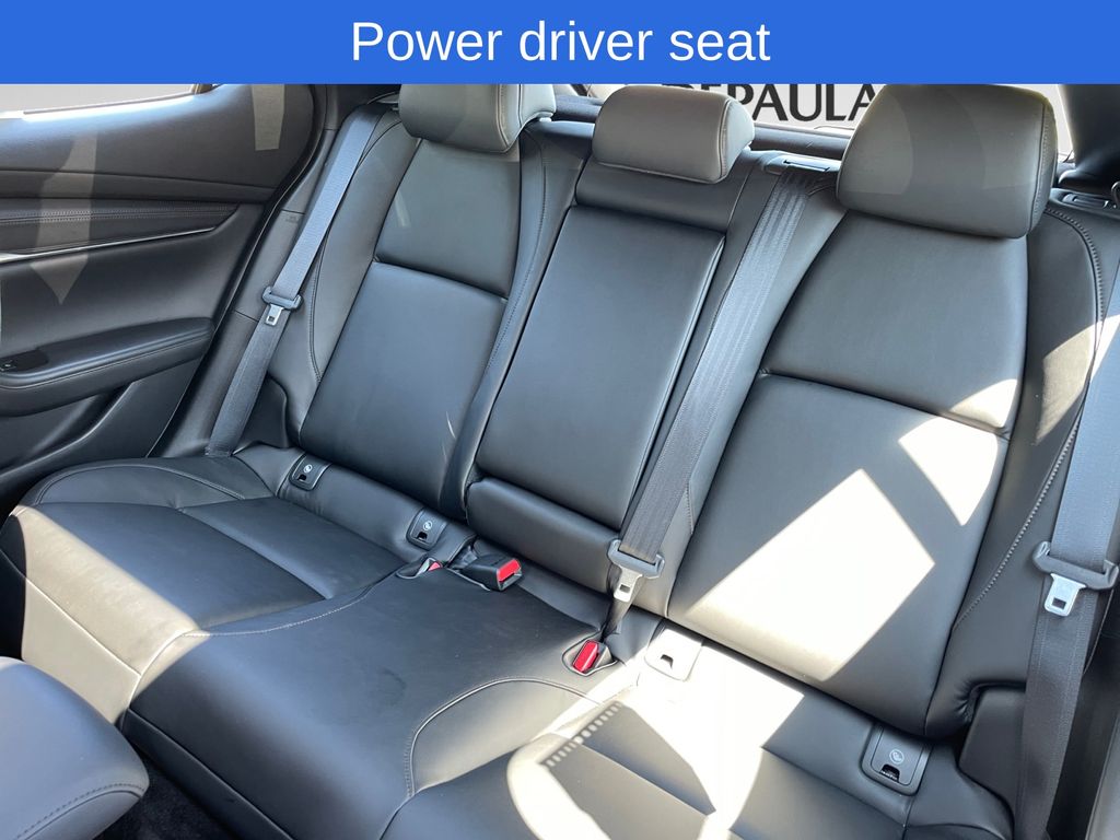 2025 Mazda Mazda3 2.5 s Preferred photo 11