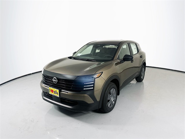 2025 Nissan Kicks S photo 2