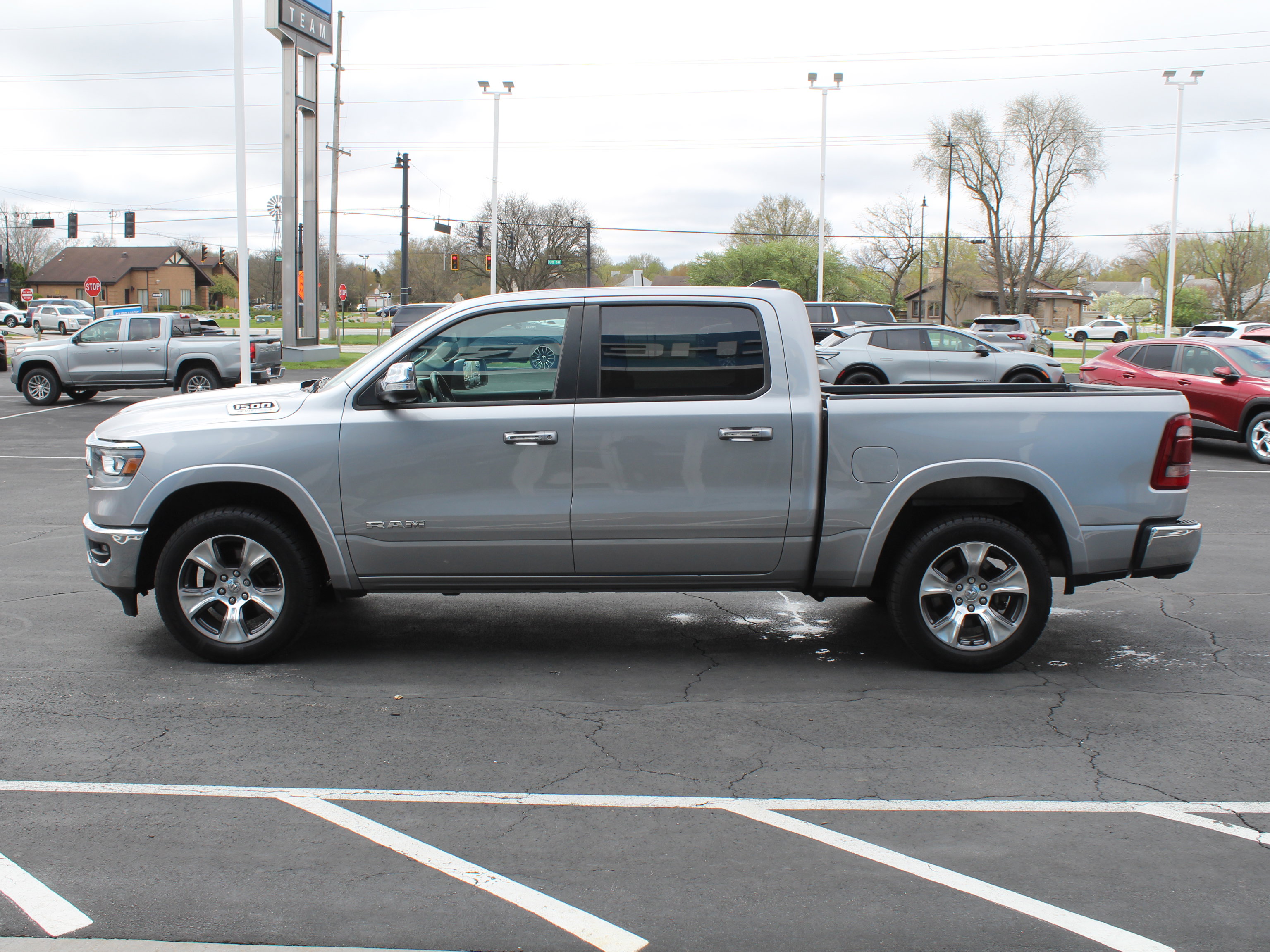 2022 Ram 1500 Laramie photo 8