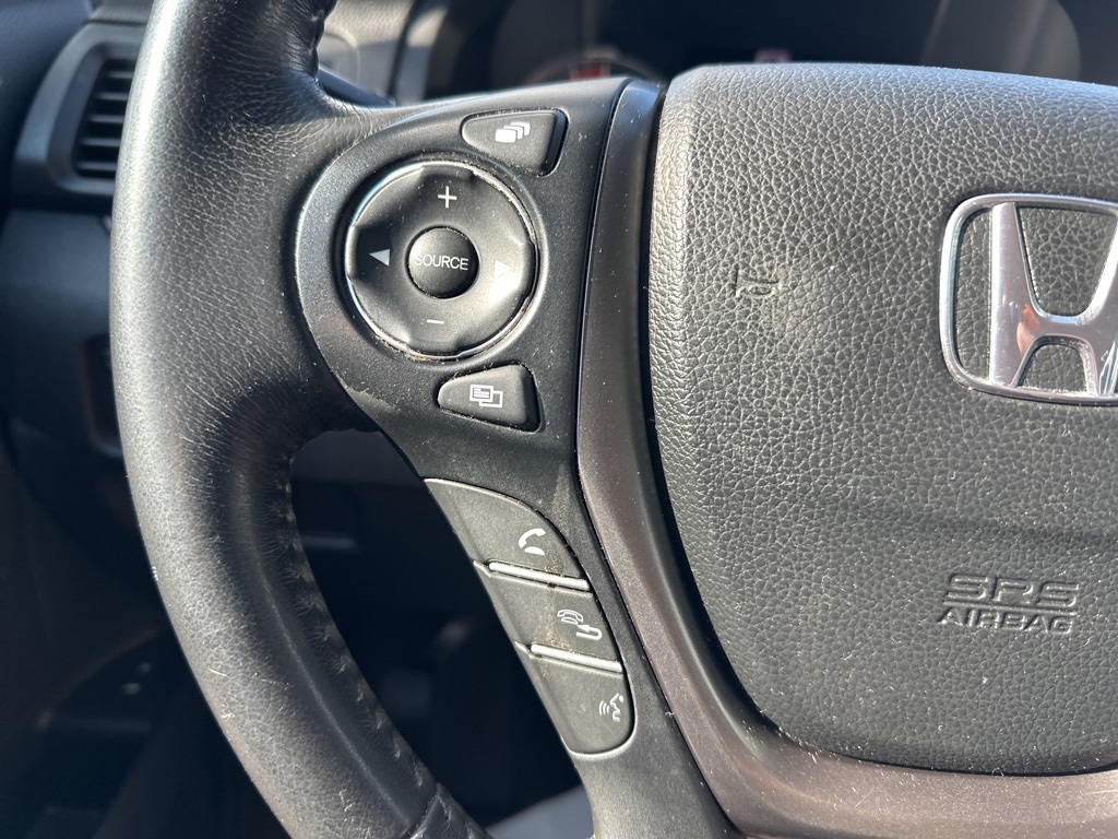 2016 Honda Pilot EX-L photo 30