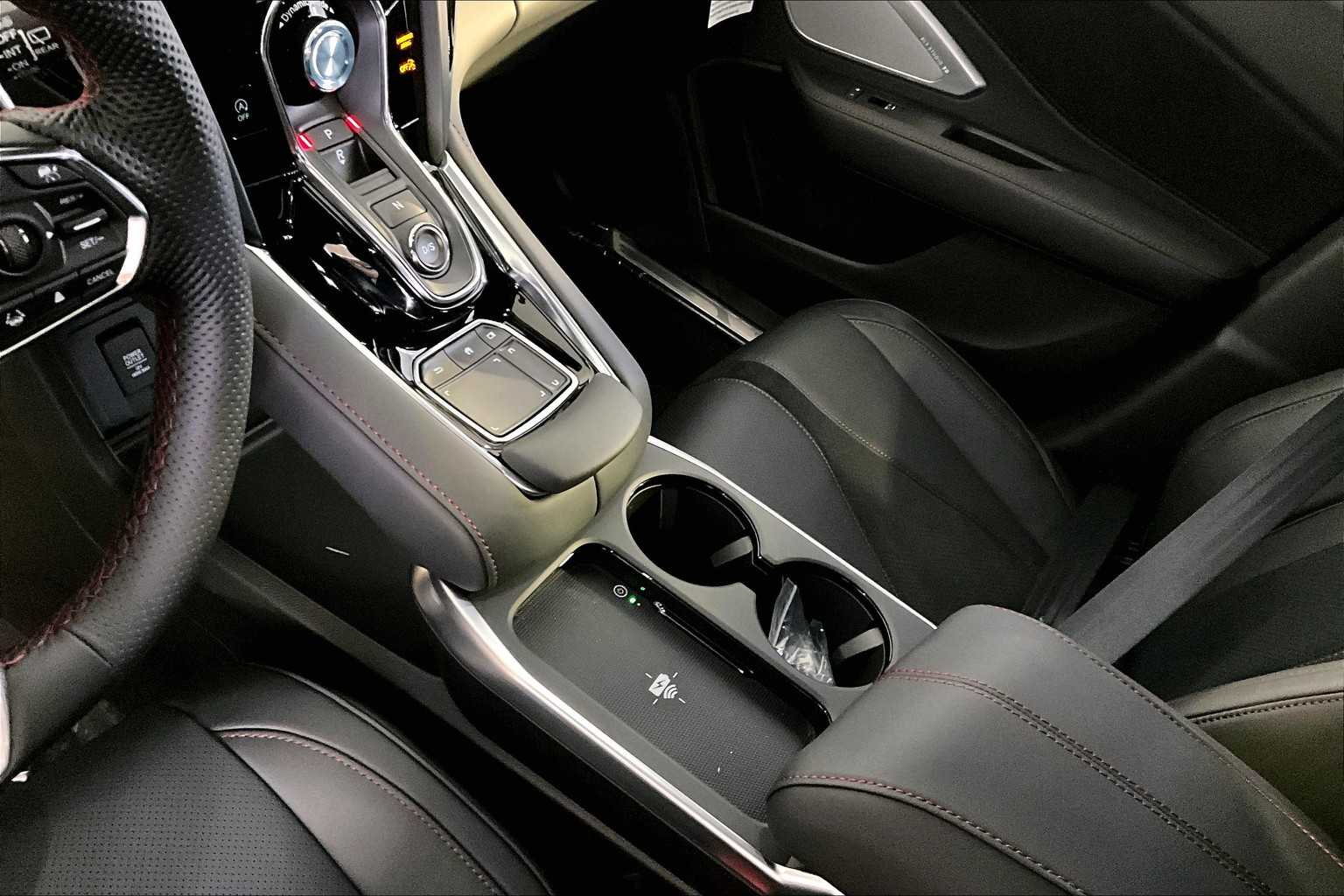 2025 Acura RDX A-Spec photo 9