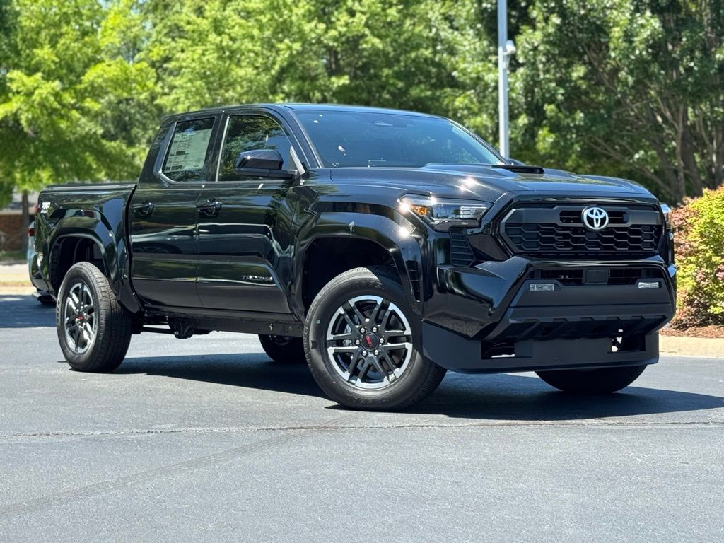 2025 Toyota Tacoma TRD Sport photo 2