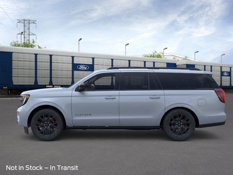 2025 Ford Expedition Platinum MAX photo 3