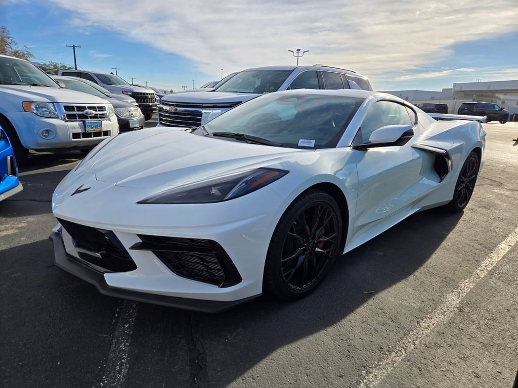 2025 Chevrolet Corvette 2LT's photo