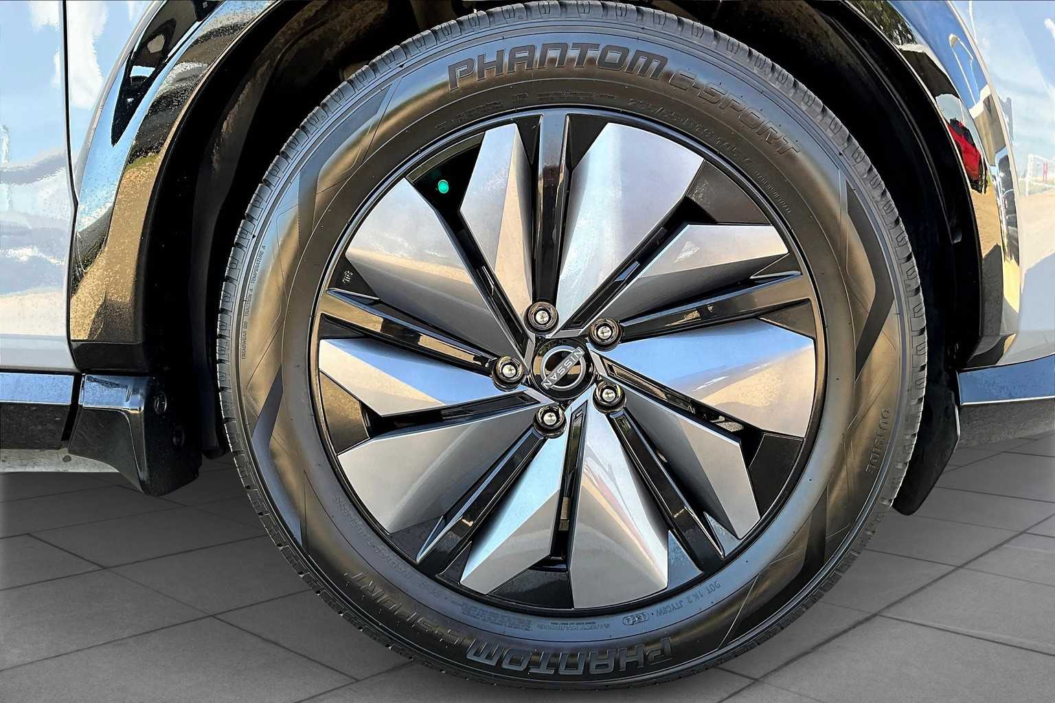 2024 Nissan ARIYA Evolve+ photo 9