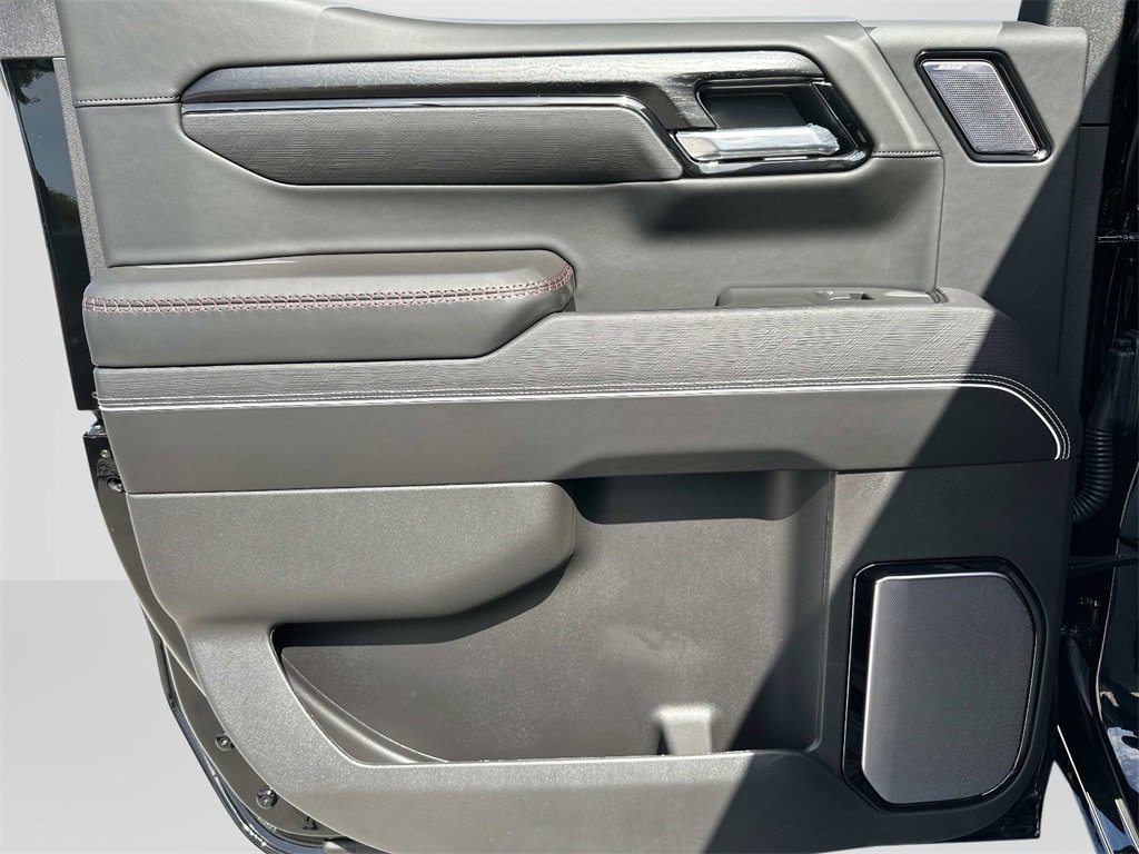 2025 Gmc Sierra 1500 AT4X photo 10