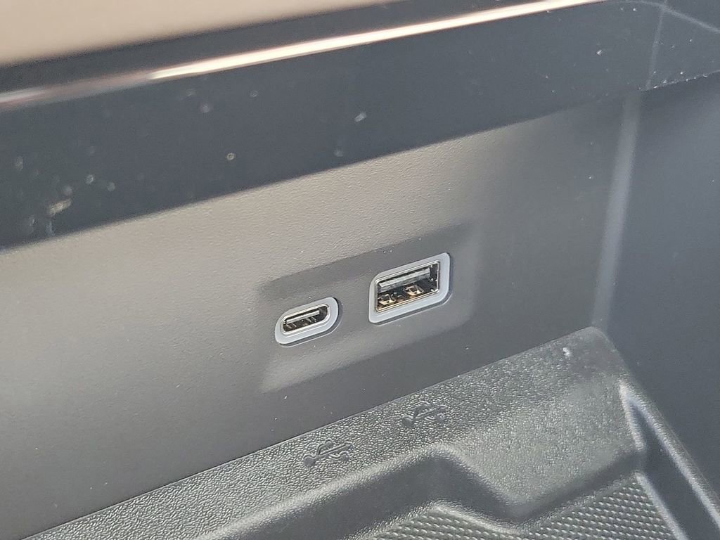 2025 Gmc Yukon XL photo 32
