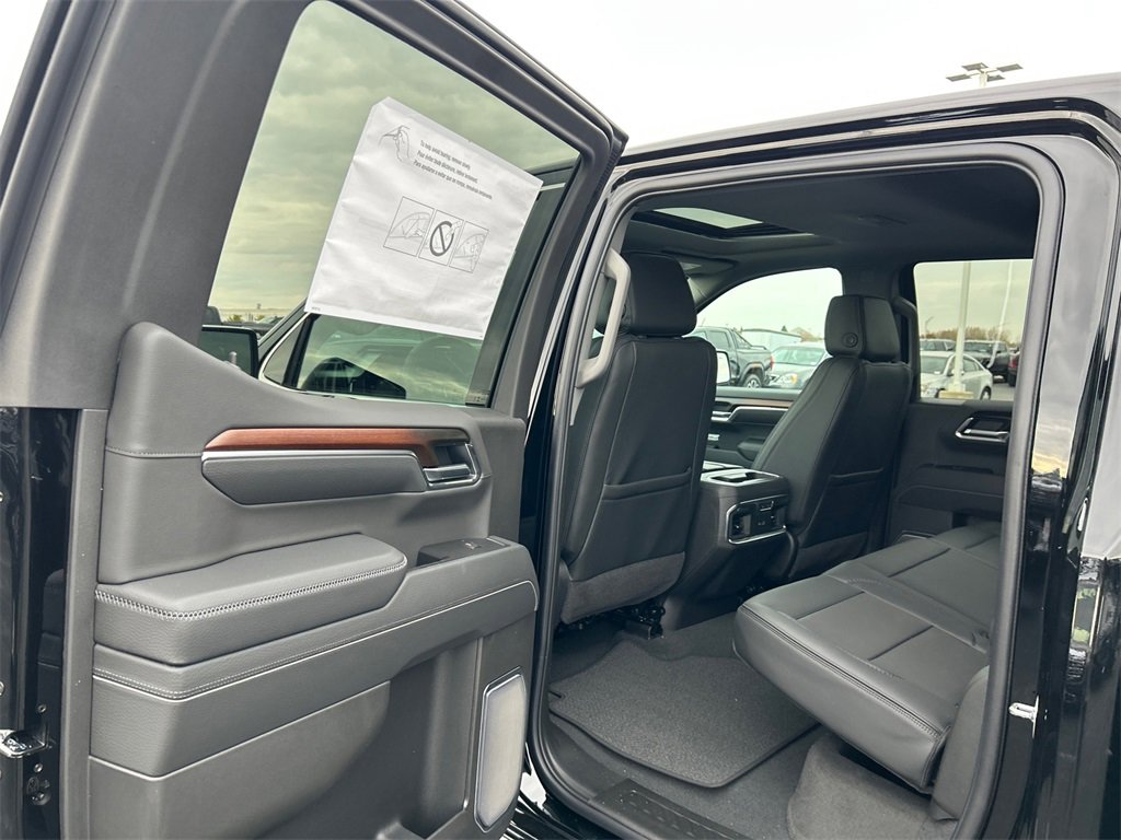 2026 GMC SIERRA - Image 32