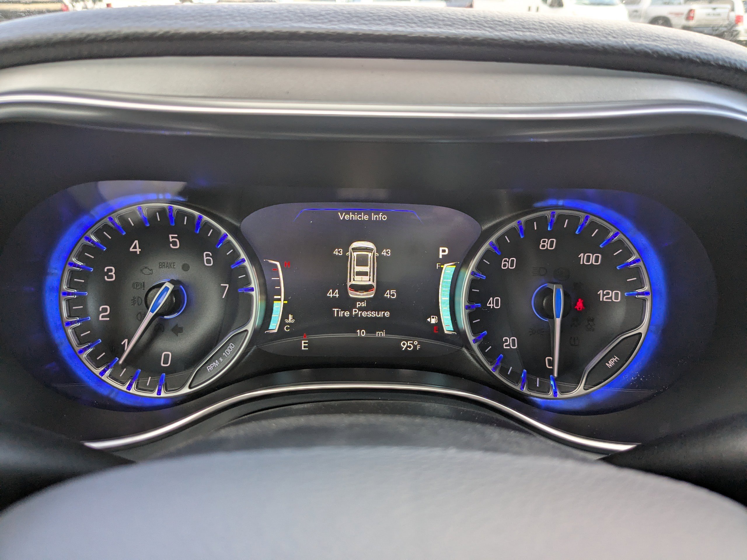 2025 Chrysler Pacifica Limited photo 25