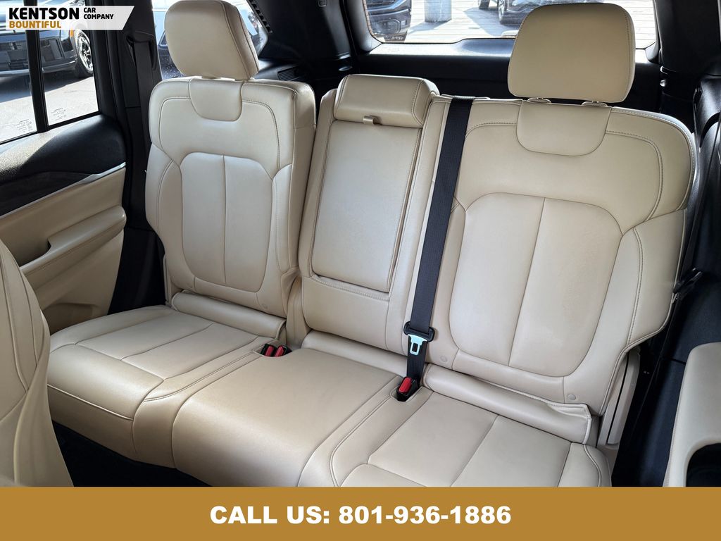 2024 Jeep Grand Cherokee Limited photo 30