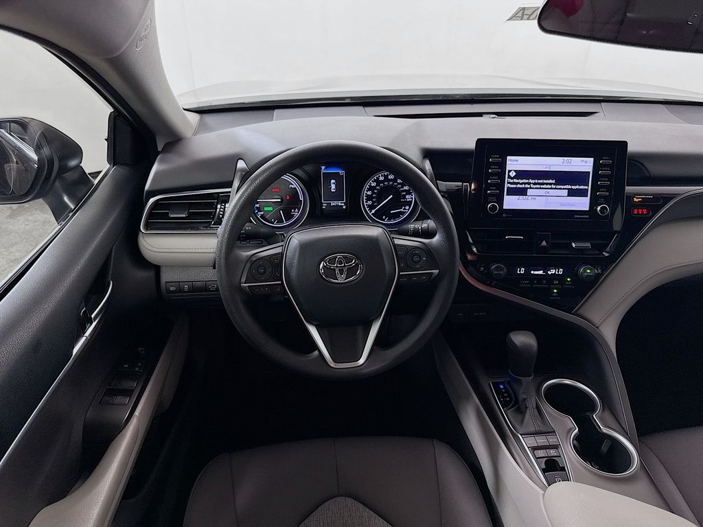 2023 Toyota Camry Hybrid LE photo 19
