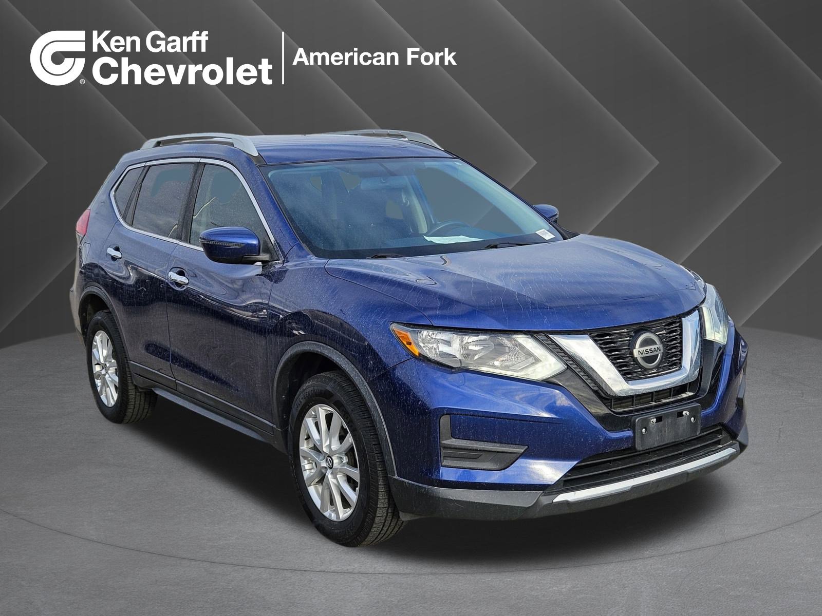 2018 Nissan Rogue SV's photo